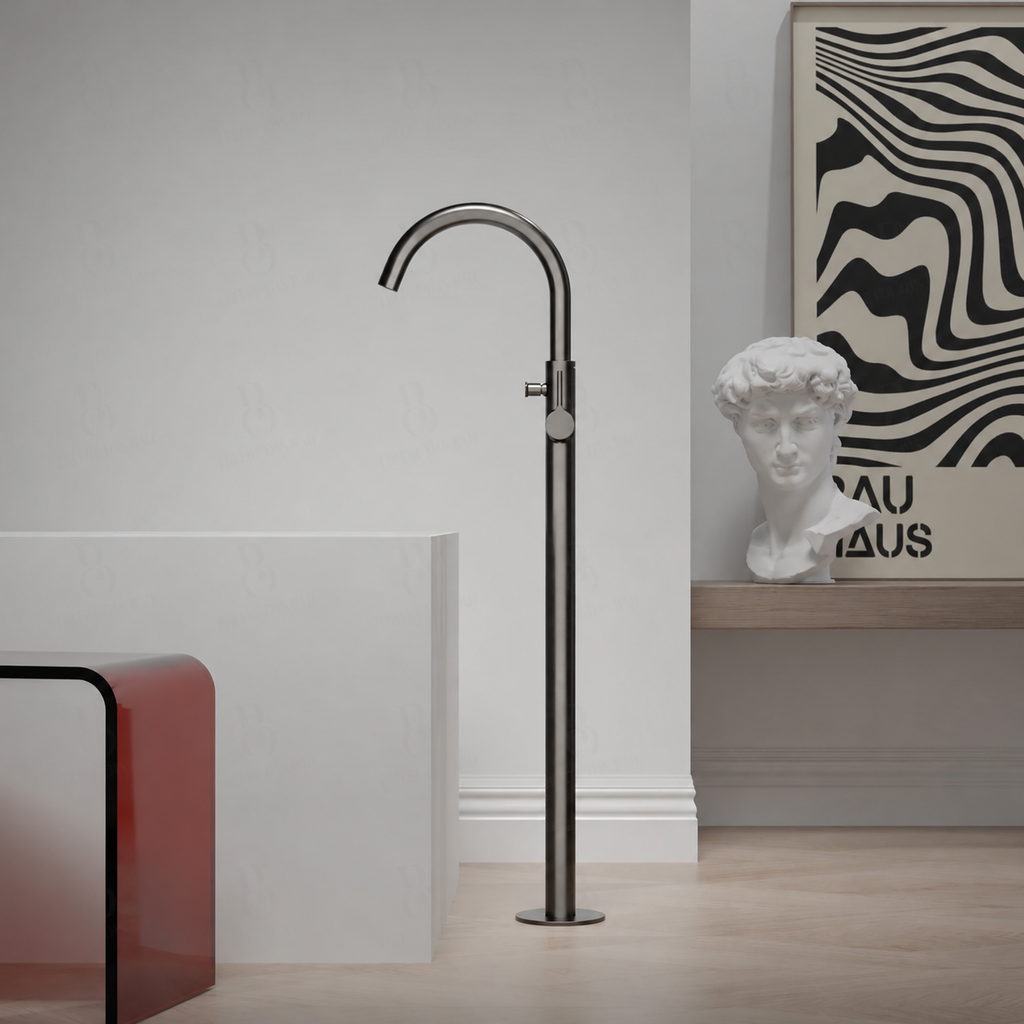 Steinberg - Freestanding Bath Faucet - Series 101 - complete including installation body