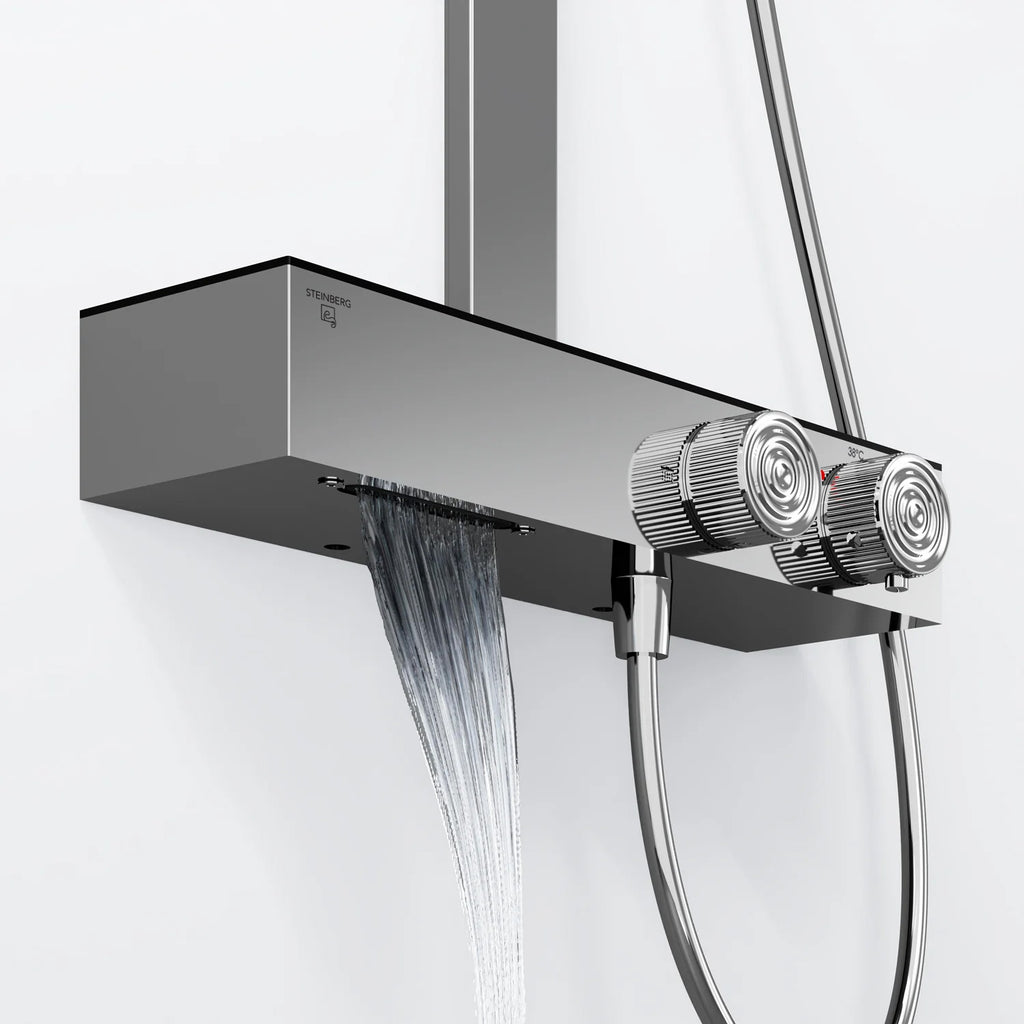 Steinberg Duschsystem mit Glasablage für 3 Verbraucher - Thermostat mit Drehknöpfen, Regenbrause, Handbrause & integriertem Schwall