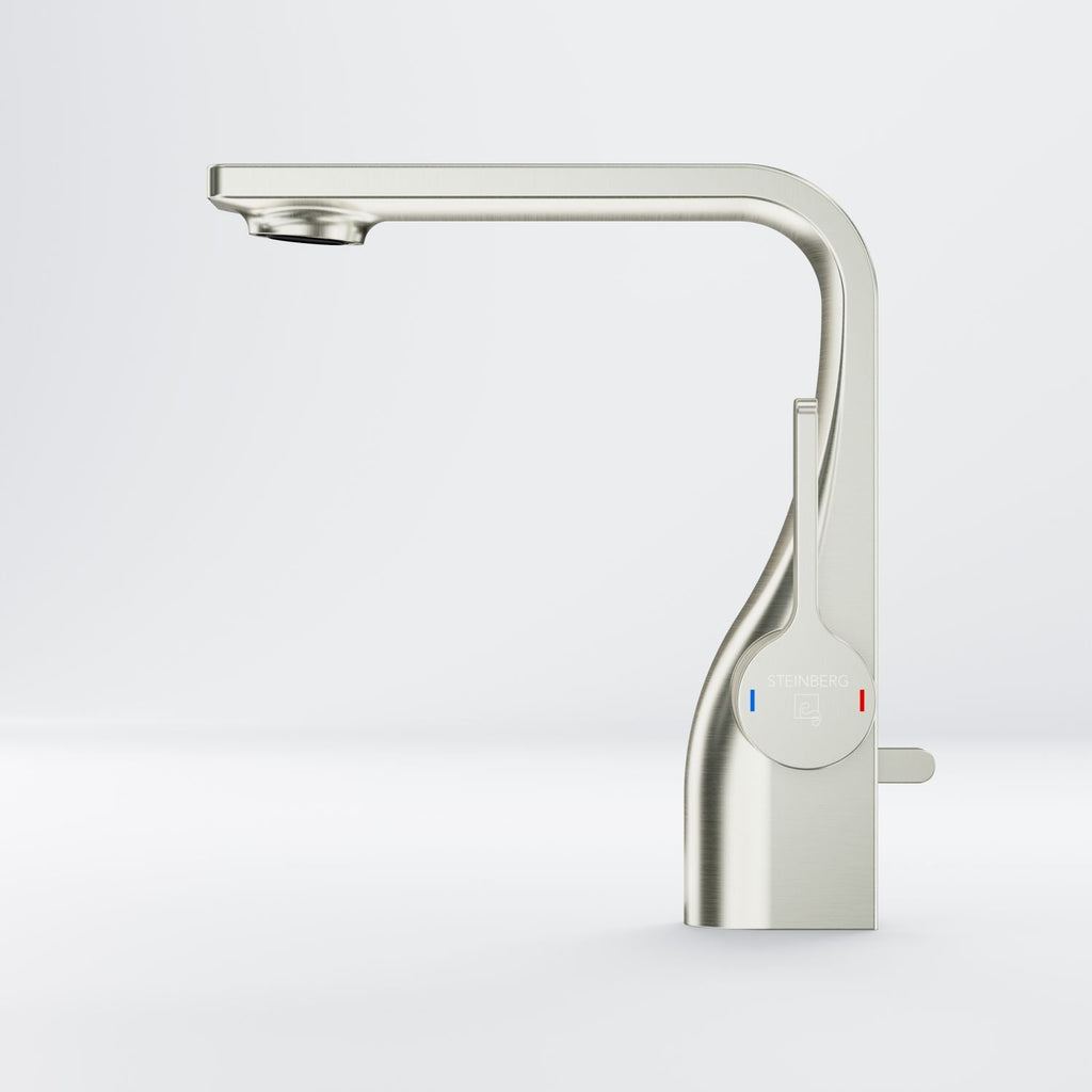 Steinberg Serie 230 Waschtisch-Einhebelmischer mit Ablaufgarnitur