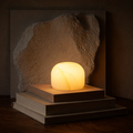 Lampe de table en albâtre de forme semi-ovale, pour une lumière blanc chaud en trois niveaux de luminosité