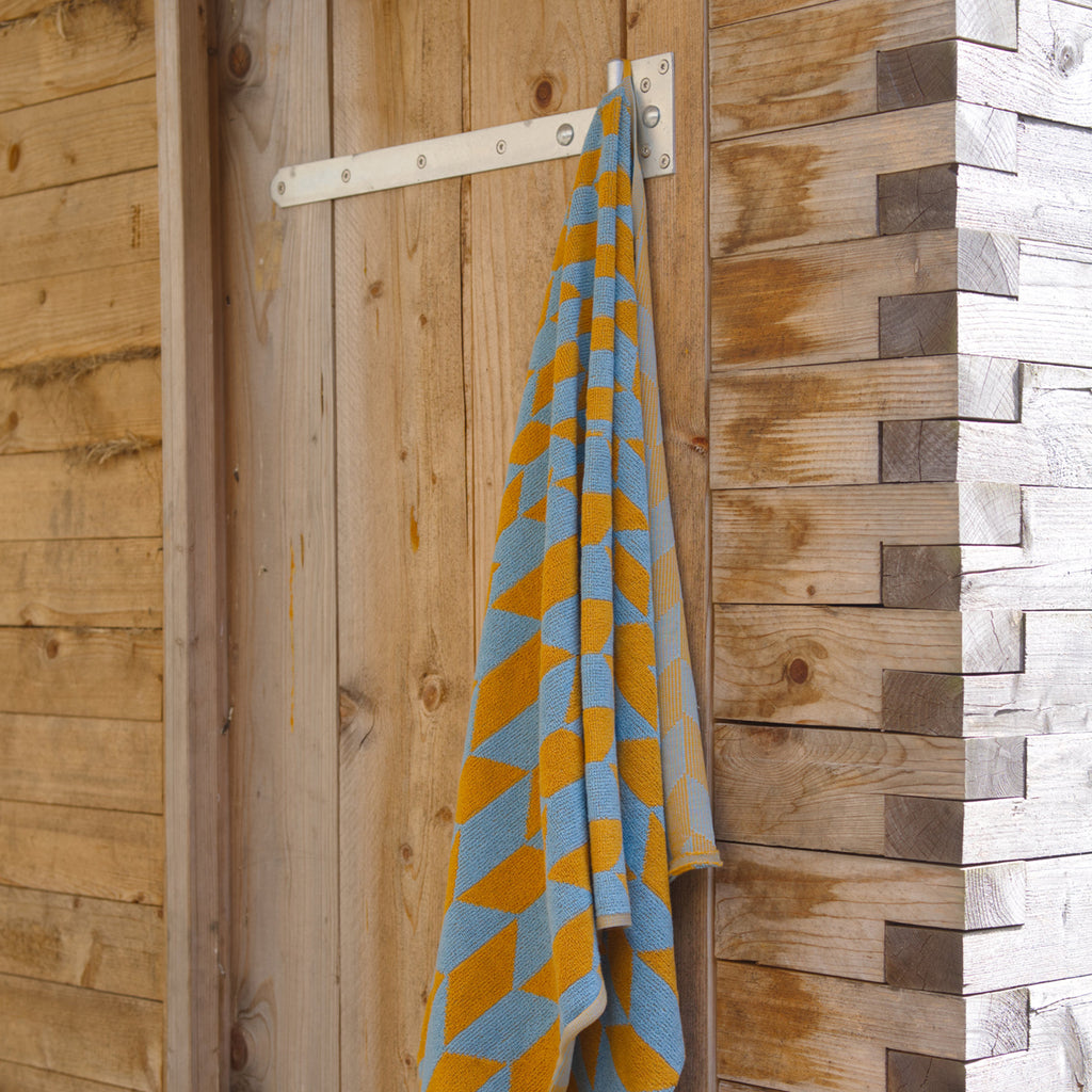 towel.studio Badetuch 70 x 140 cm, verschiedene Designs
