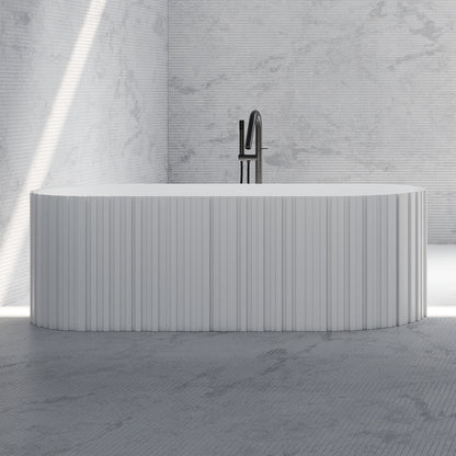 Bewater Bold Series: Freistehende Badewanne aus Solid-Surface, weiß gerillt