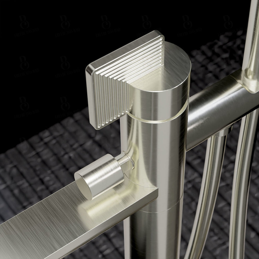 Daniël Rub. Vrijstaande badkraan - Stellar Chrome-serie Wastafelkraan