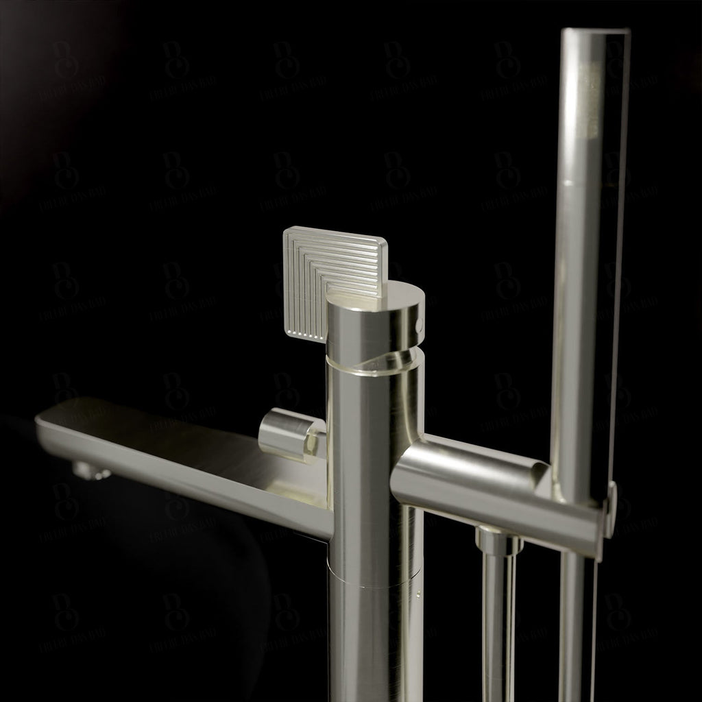 Daniël Rub. Vrijstaande badkraan - Stellar Chrome-serie Wastafelkraan